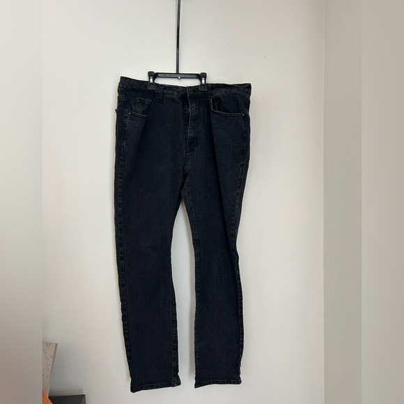 Men's Black Jeans - Picture 1 of 8